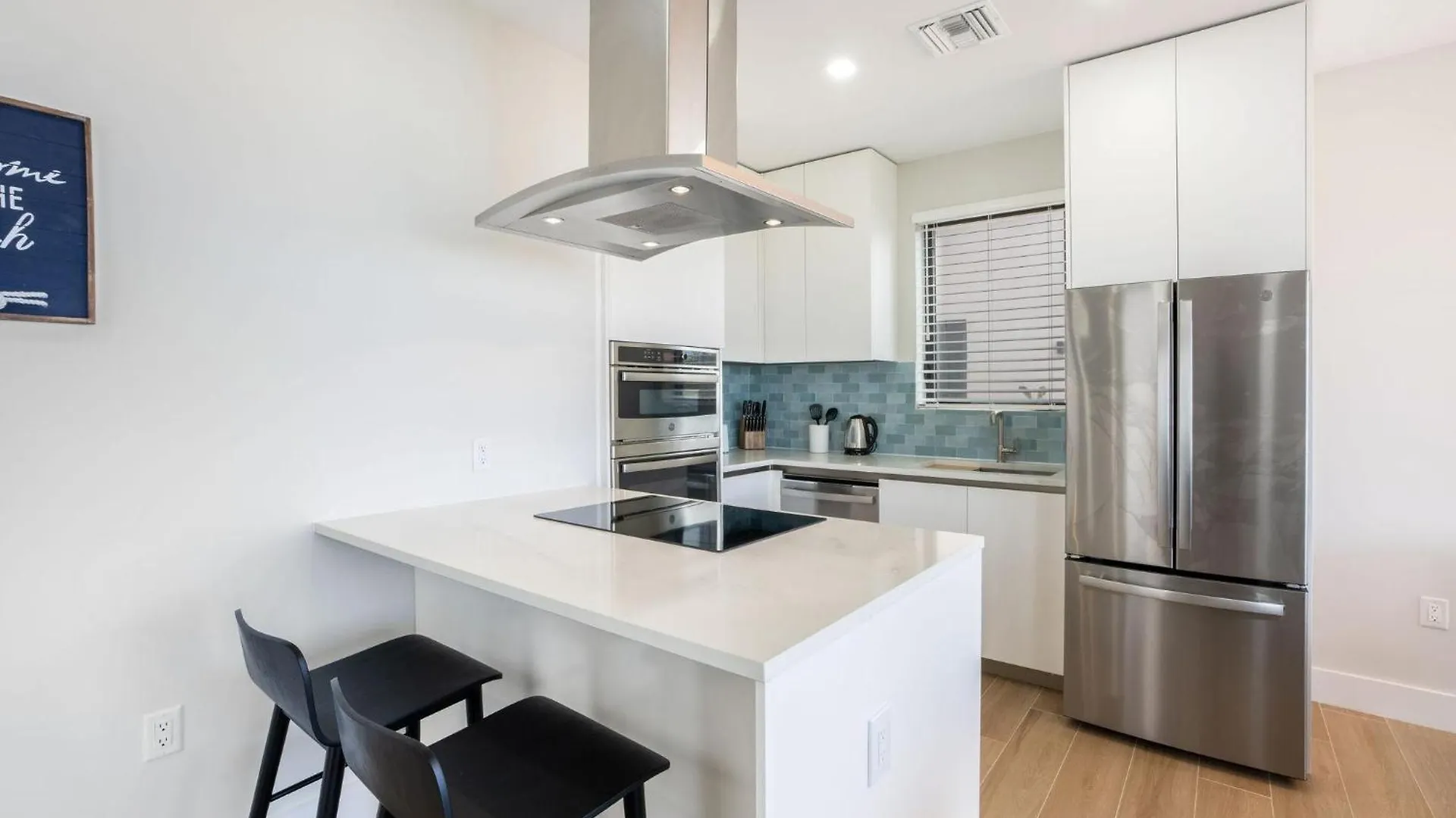 Silver Reef 3 Oceanfront Condo North Side 0*,