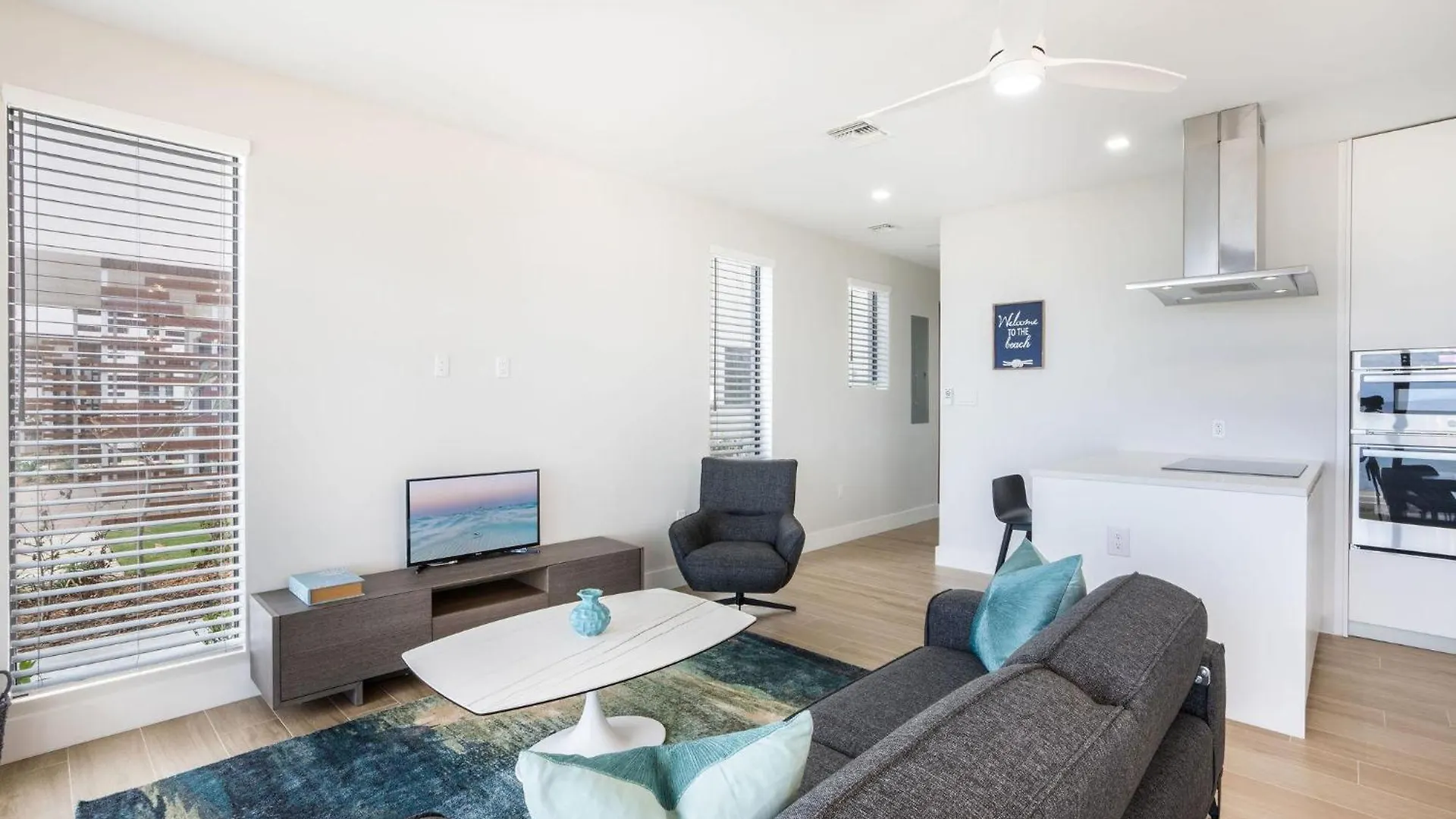 Silver Reef 3 Oceanfront Condo North Side Caymanöarna