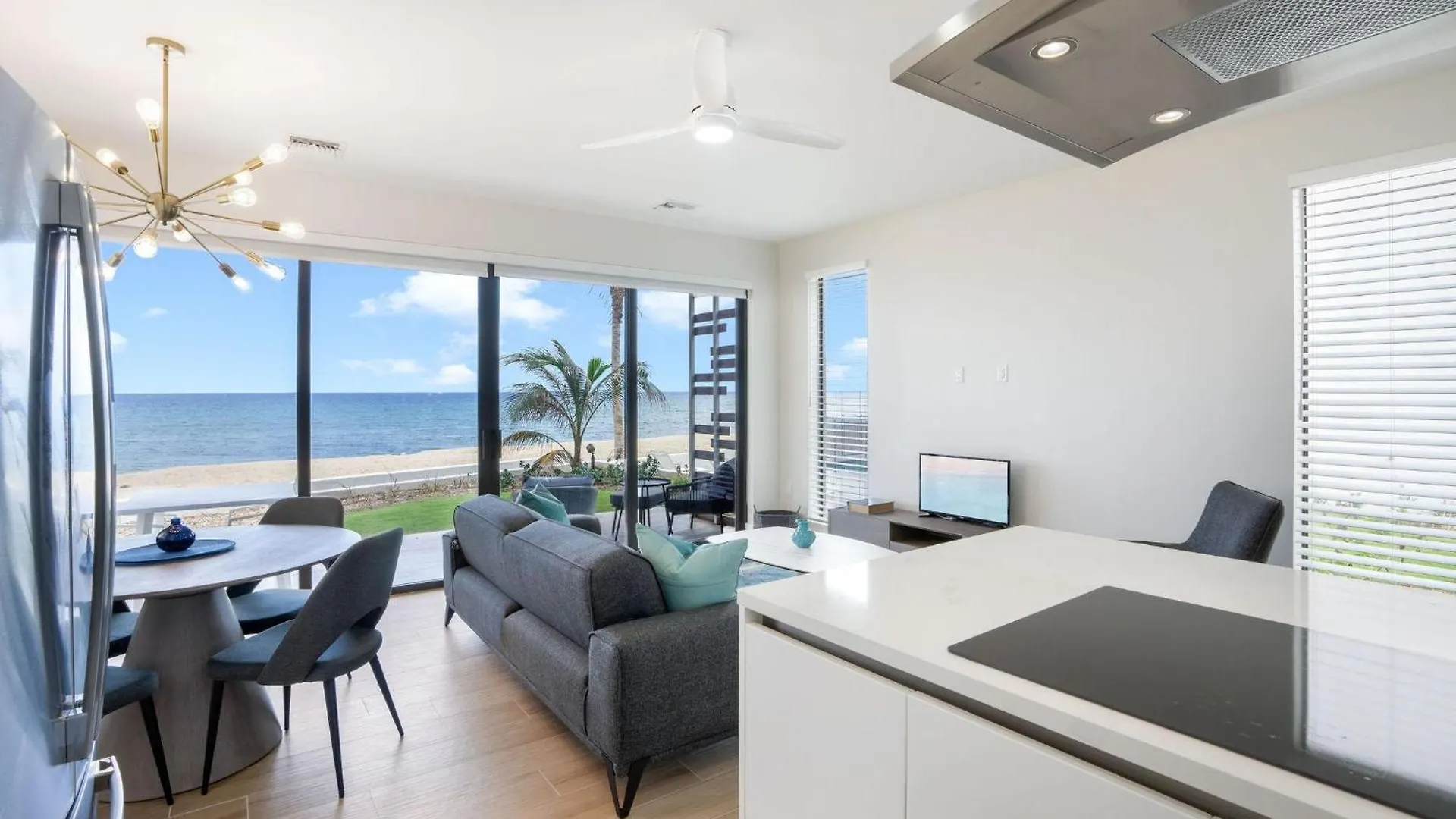 Semesterbostad Silver Reef 3 Oceanfront Condo North Side